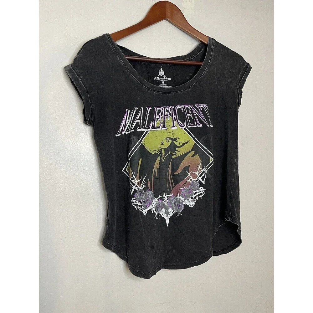 Disney Parks Maleficent Tshirt Womens XS Black Pepper Shirt Cuffed Short Sleeve